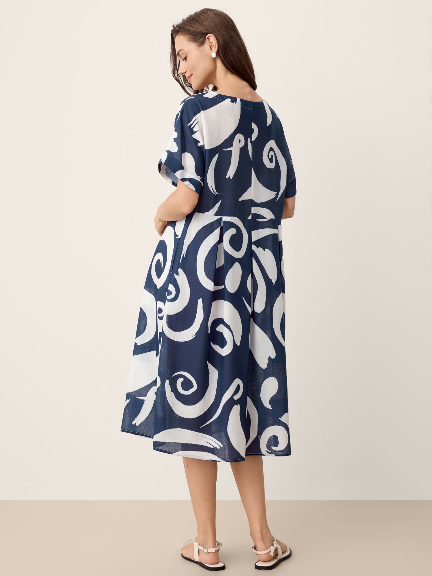 Linen Abstract-Print Pleated-Waist Midi Dress PRIYA - Glamourous Grace