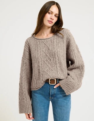 Lodge Sweater - Glamourous Grace
