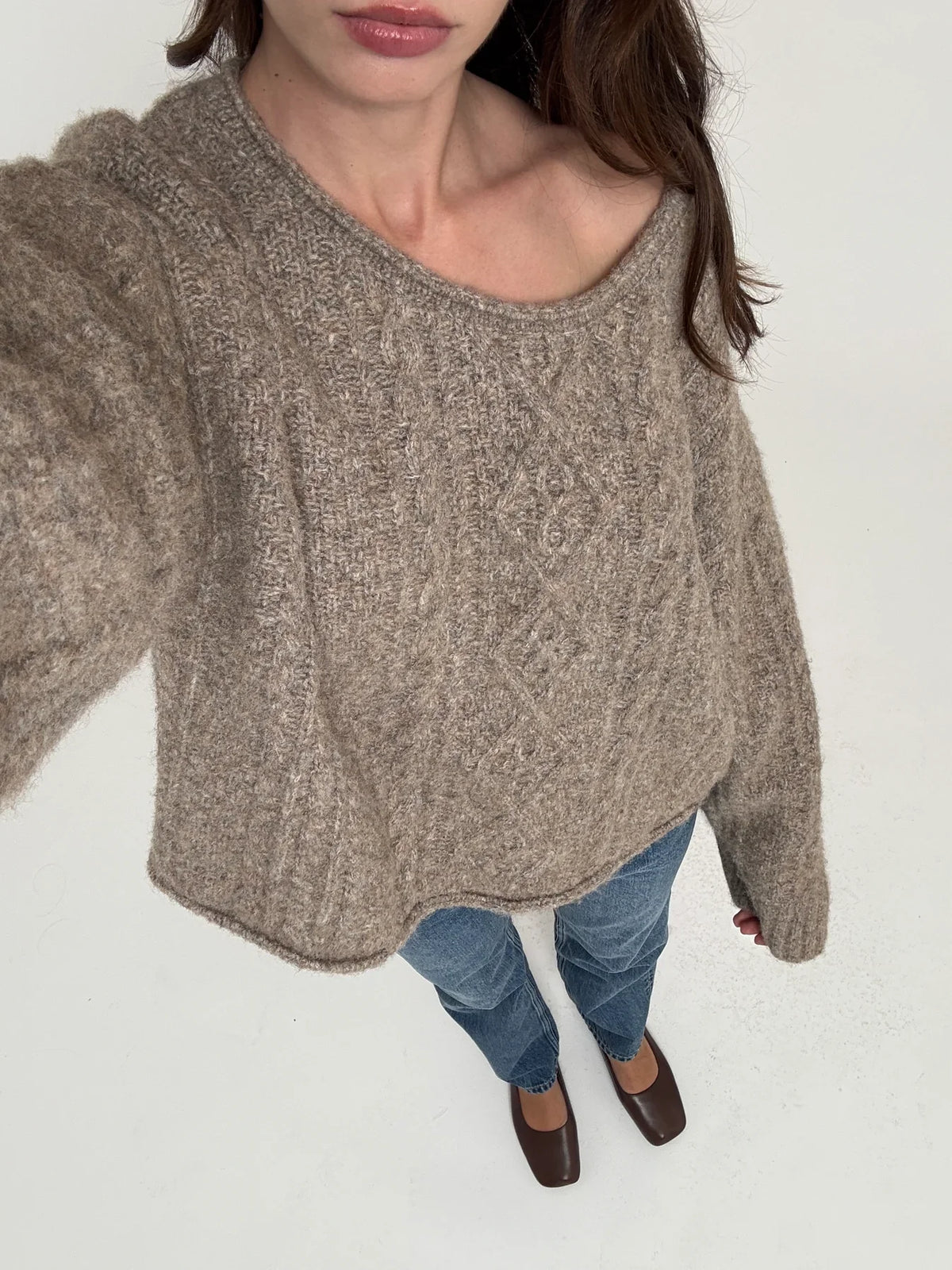 Lodge Sweater - Glamourous Grace