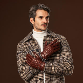 Luca (brown) - Italian lambskin leather gloves with cashmere lining and checkered pattern - Glamourous Grace
