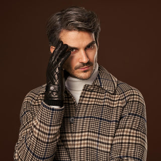 Luca (black) - Italian lambskin leather gloves with cashmere lining and checkered pattern - Glamourous Grace