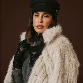 Luciana (black) - Extended women’s Italian lambskin leather gloves with rabbit fur lining - Glamourous Grace