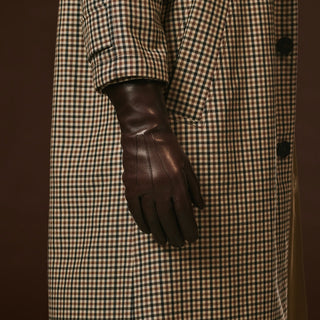 Luciana (brown) - Extended women's Italian lambskin leather gloves with rabbit fur lining - Glamourous Grace