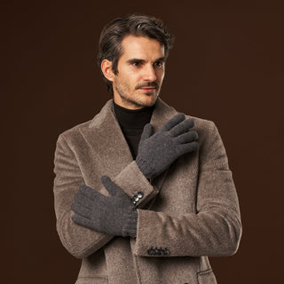 Luciano (grey) - Handmade Italian knitted wool gloves with luxurious cashmere lining - Glamourous Grace