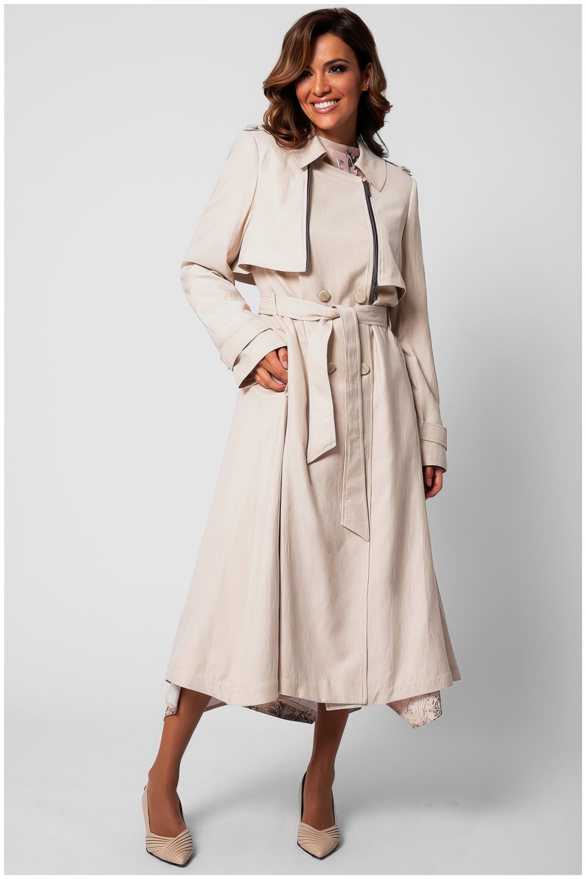 Beige Classic Long Coat, Kim