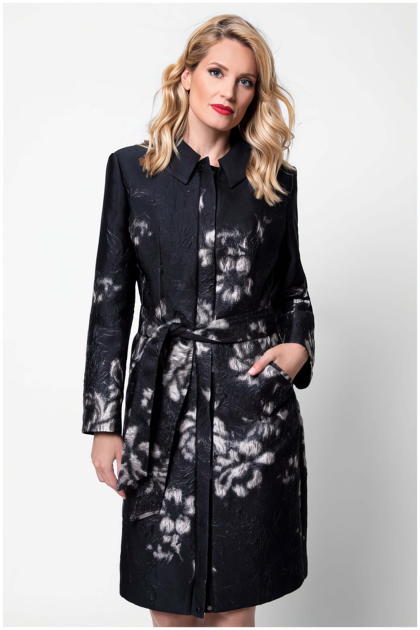 Silver Floral Jacquard Light Coat, Emma