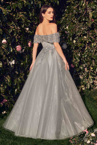 Glamourous Grace