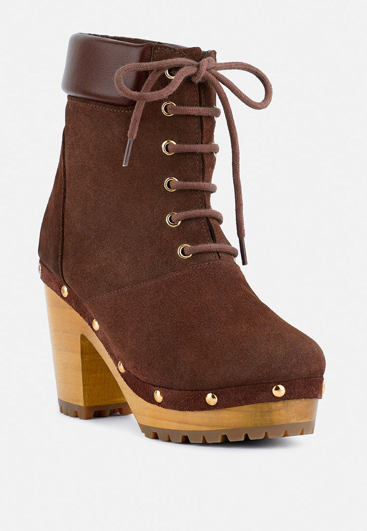 Maaya Handcrafted Collared Suede Boot