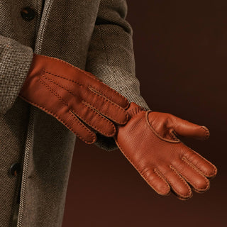 Matteo (brown) - Italian gloves made of American deerskin leather with cashmere lining - Glamourous Grace