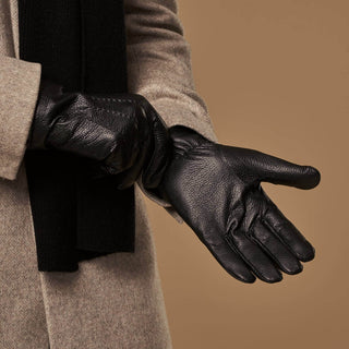 Noah (black) – Luxurious deerskin leather gloves with warm wool lining - Glamourous Grace