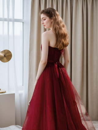 Glamourous Grace