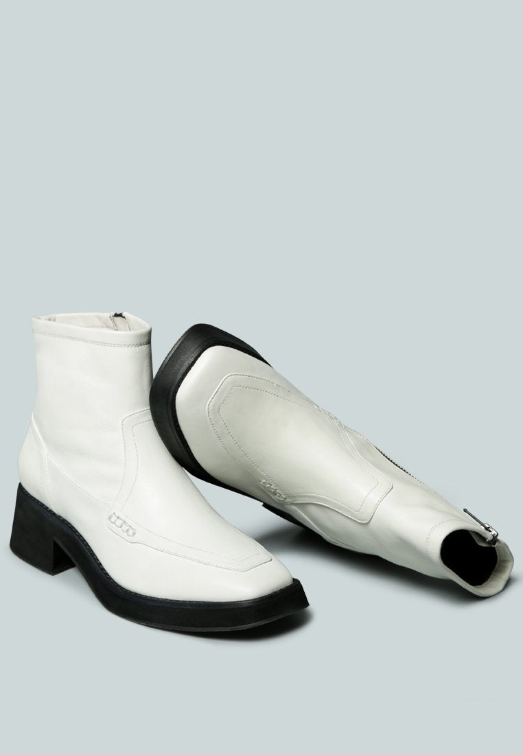Oxman Zip-Up Ankle Boot - Glamourous Grace