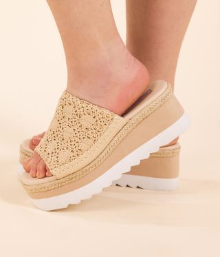 Ophelia Wedges in Cream - Glamourous Grace