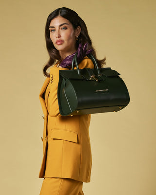 Oriana (green) - Italian calf leather women's handbag (with shoulder strap) - Glamourous Grace