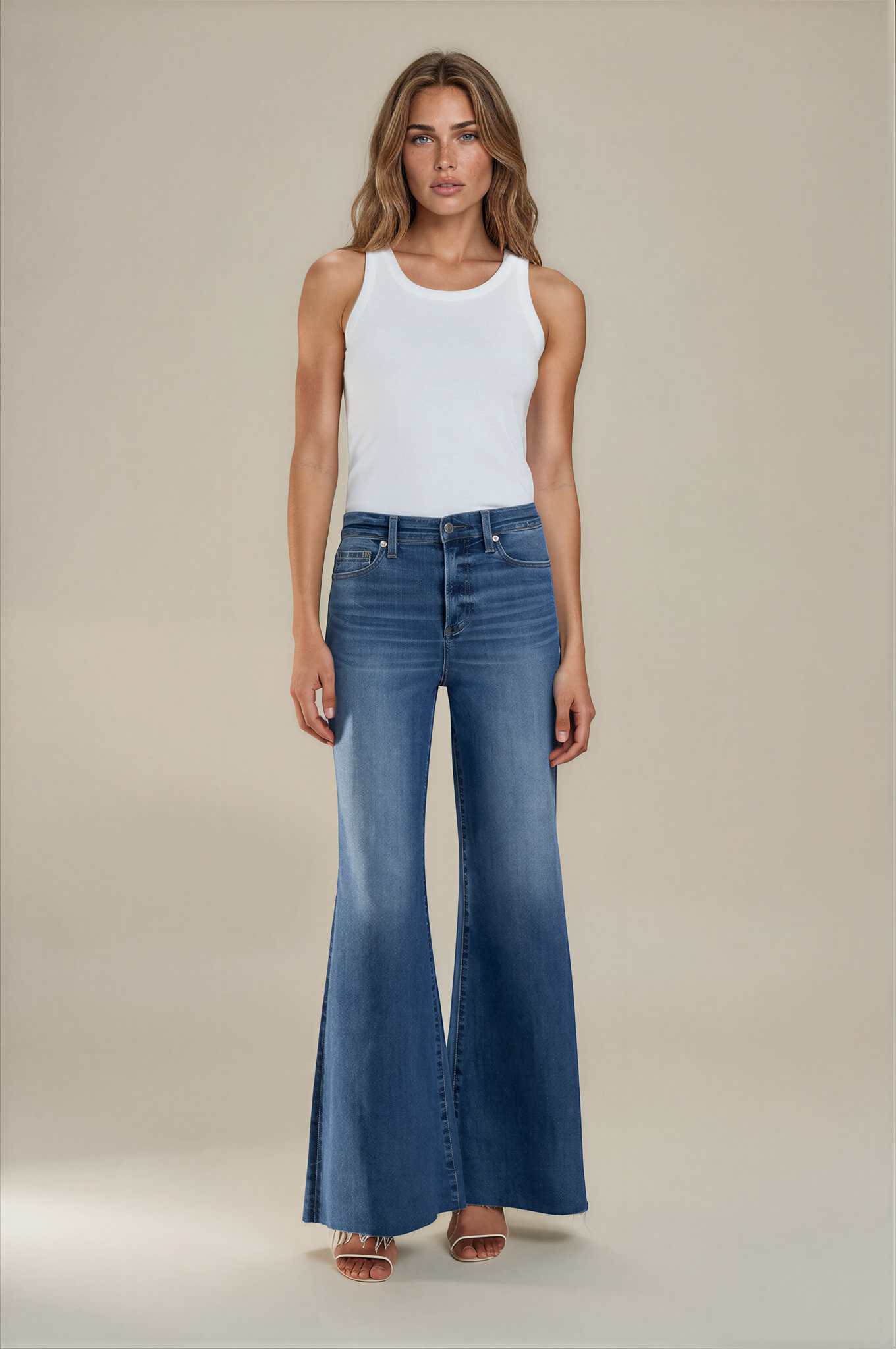 Izzy Mid Rise Wide Jean Study
