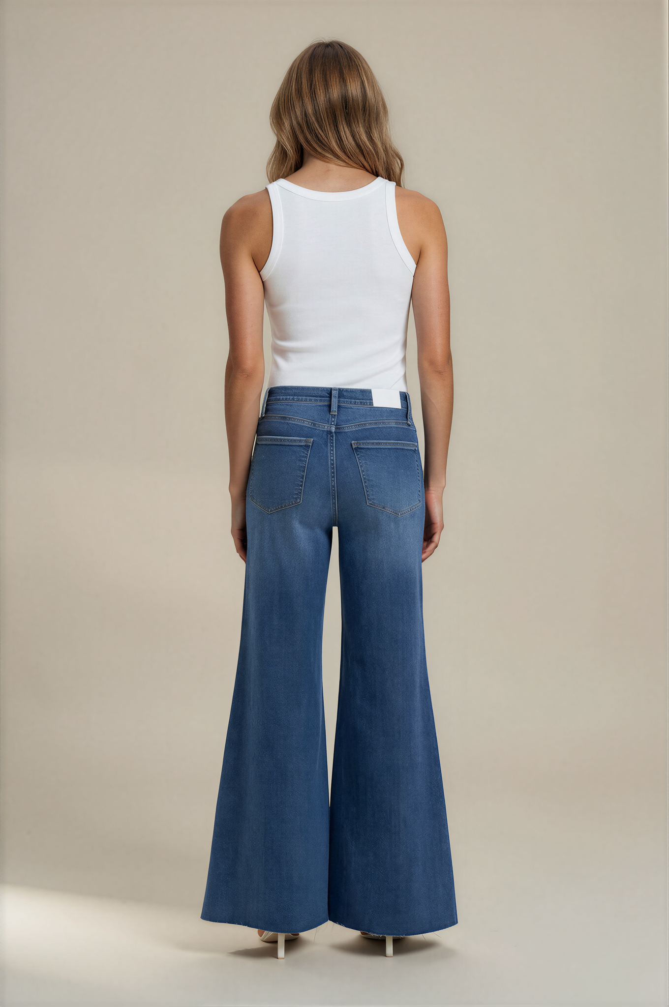 Izzy Mid Rise Wide Jean Study