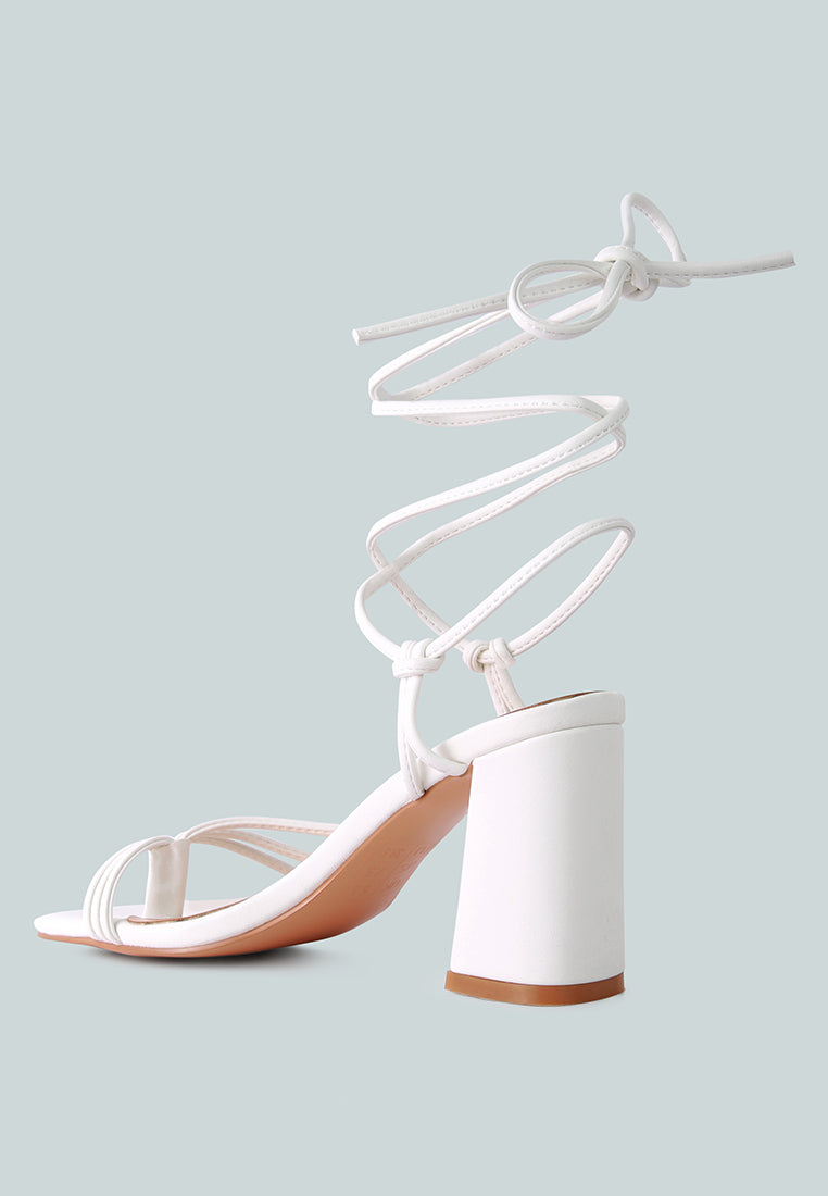 Piri Toe Ring Tie Up Block Sandals - Glamourous Grace