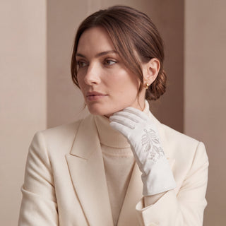 PZ01G (white) – Unlined Italian lambskin embroidered dress gloves - Glamourous Grace