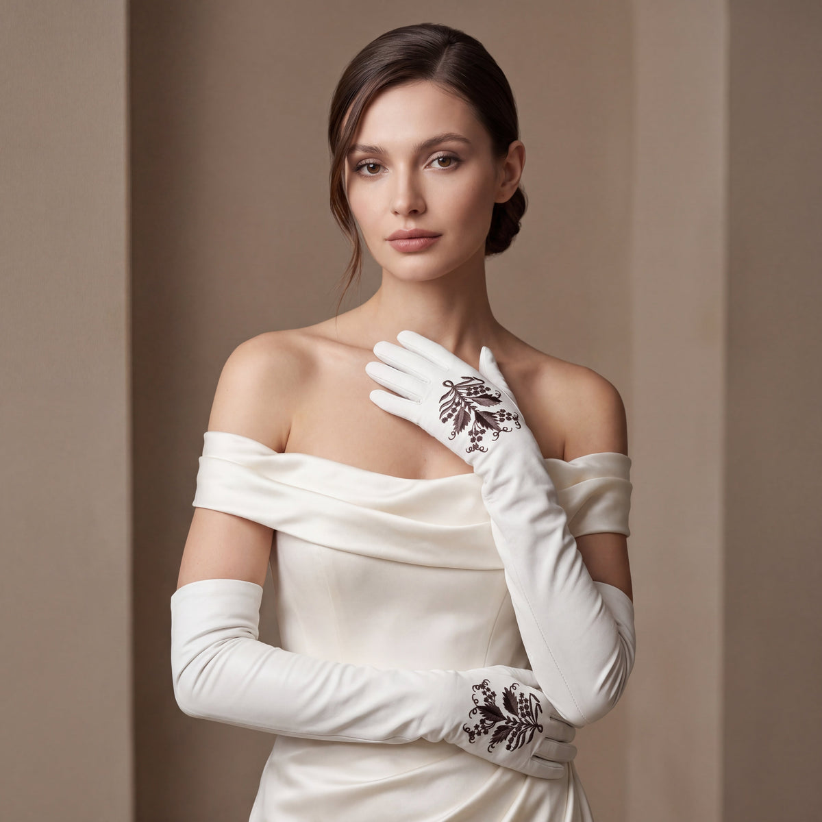 PZ01W14G (white) - Unlined Italian lambskin 16-button opera gloves with embroidery - Glamourous Grace