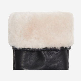 Paris (black) – Sheepskin leather mittens with lambswool lining and touchscreen feature - Glamourous Grace