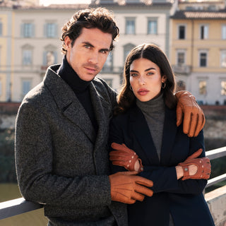 Antonio (brown) – Luxurious Italian peccary leather gloves with cashmere lining - Glamourous Grace