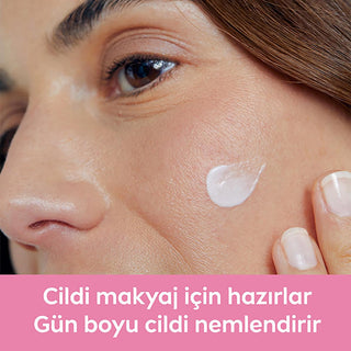 Nivea Facial Moisturizer: Skin Tone Evening Cream with Pearl Extract & SPF 15 - 24 Hour Hydration, Dark Spot Prevention - Glamourous Grace