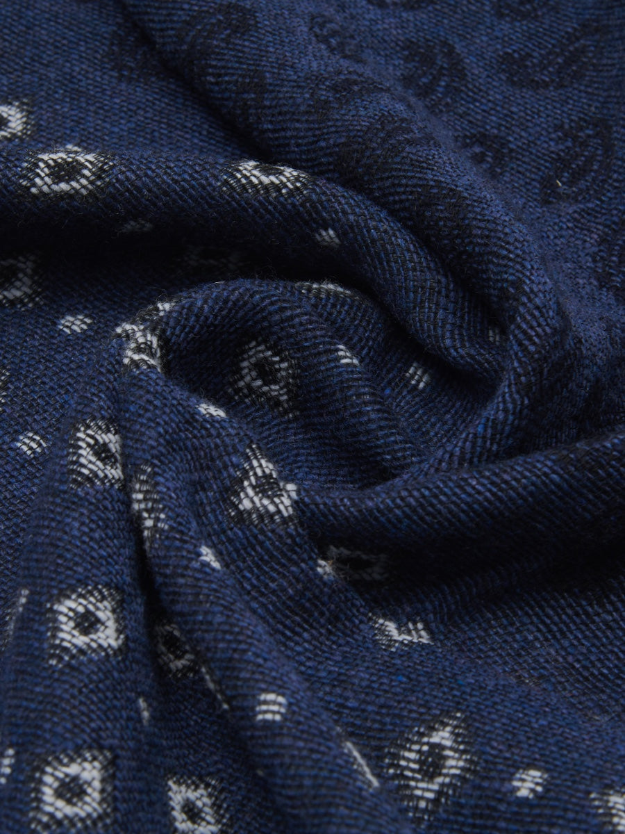 Federico (grey/blue) - Warm and soft Italian scarf from wool blend - Glamourous Grace