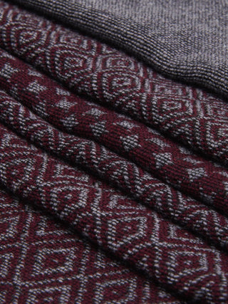 Bruno (grey/red) - Warm and soft Italian scarf from wool blend - Glamourous Grace