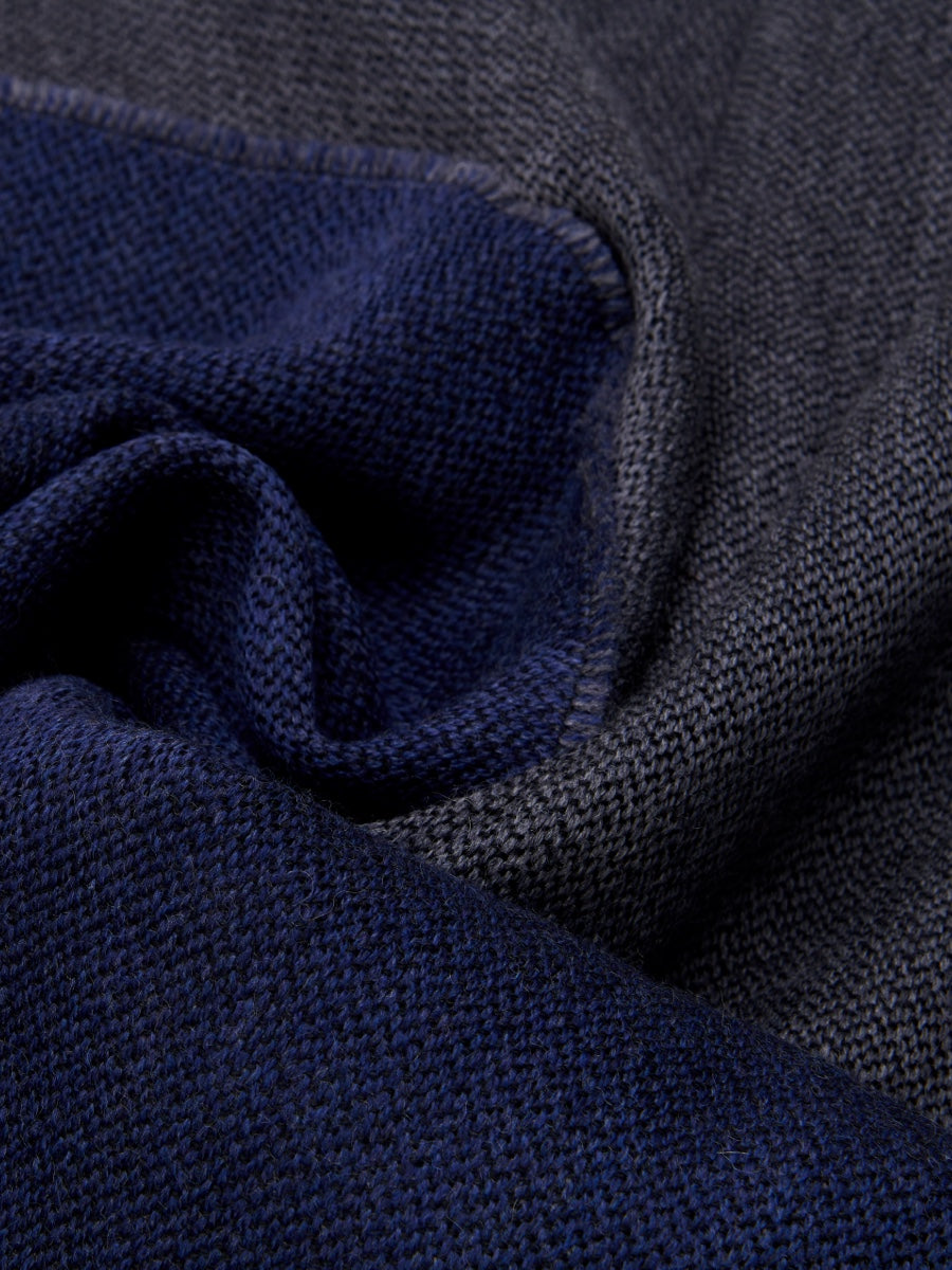 Romeo (blue/grey) - Italian warm and soft scarf made from 100% wool - Glamourous Grace