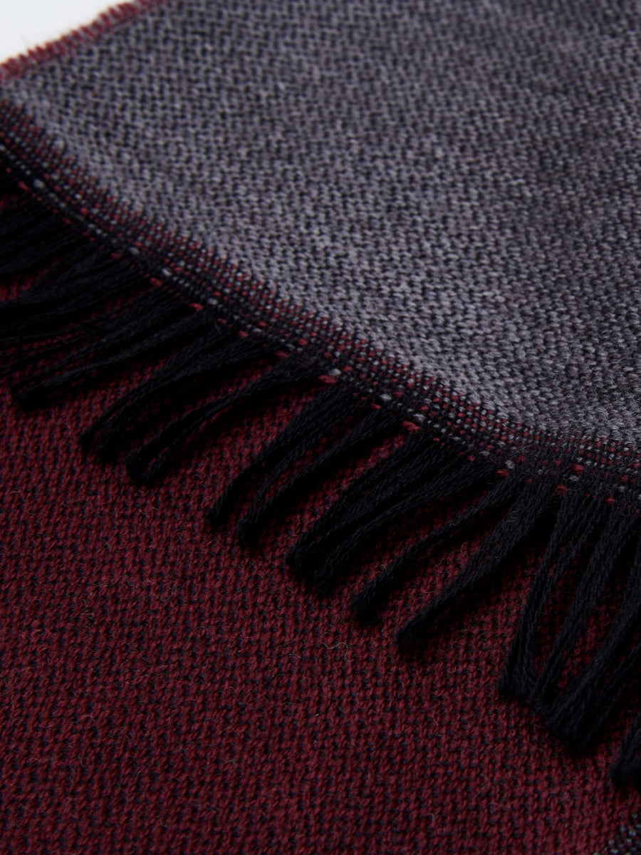 Romeo (red/grey) - Italian warm and soft scarf made from 100% wool - Glamourous Grace