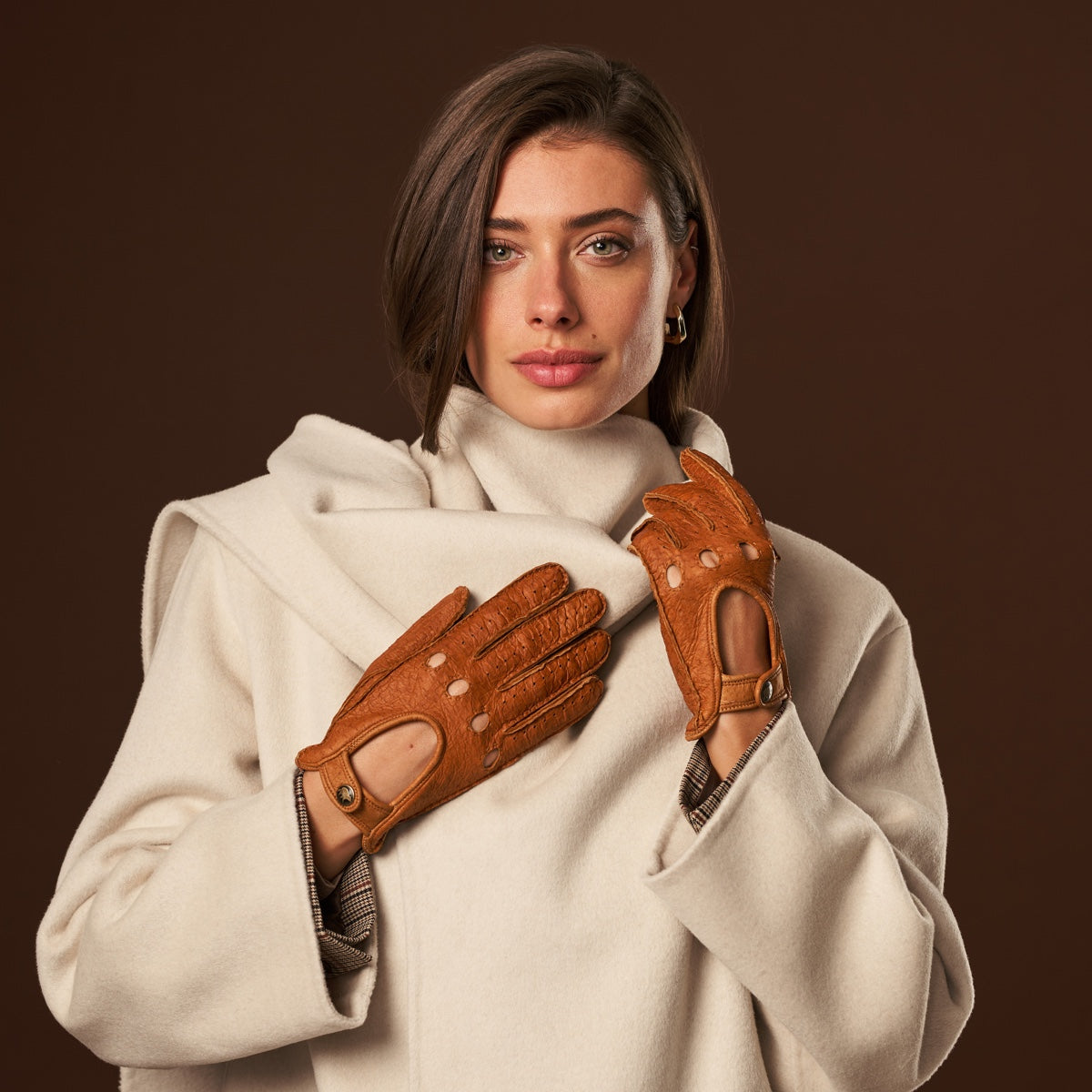Raffaella (brown) – Luxurious Italian peccary driving gloves - Glamourous Grace