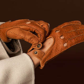 Raffaella (brown) – Luxurious Italian peccary driving gloves - Glamourous Grace