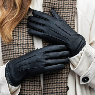 Raya (black) – Deerskin leather gloves with warm wool lining - Glamourous Grace