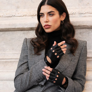 Rossana (black) - Italian fingerless lambskin leather driving gloves - Glamourous Grace