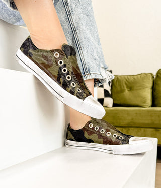 Shalomar Sneaker in Camo - Glamourous Grace