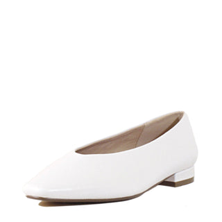 Slick Ballet Flats - Glamourous Grace