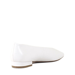 Slick Ballet Flats - Glamourous Grace