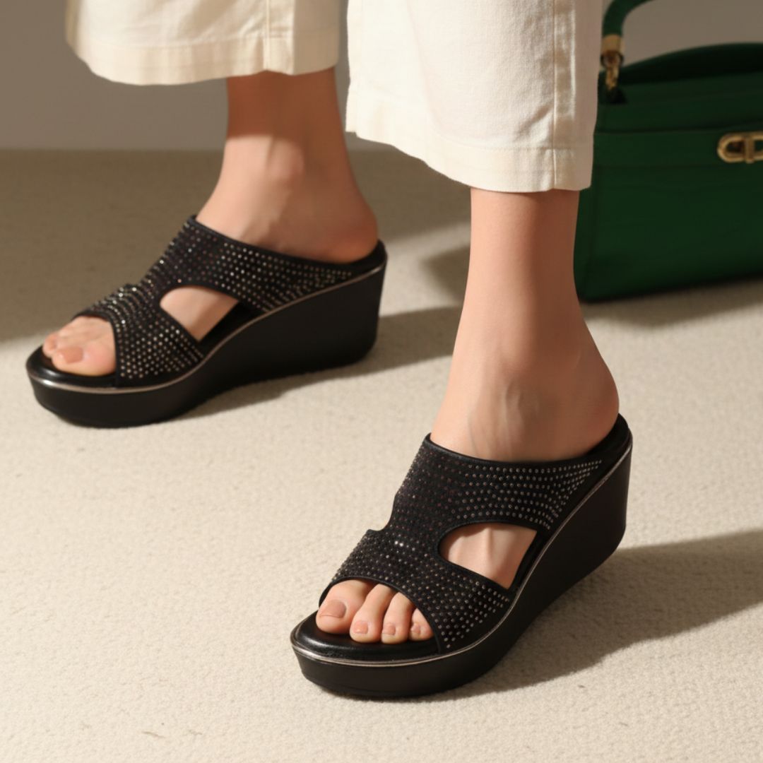 Starveil - Wedges - Glamourous Grace