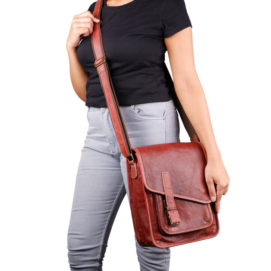 The Salford Crossbody - Glamourous Grace