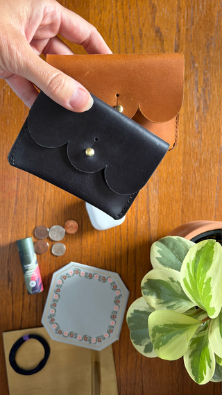 Scalloped Leather Card Carrier