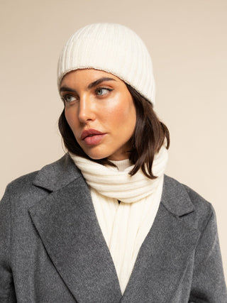 Napoli (cream) - Italian 100% cashmere ribbed scarf (unisex) - Glamourous Grace