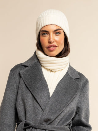Napoli (cream) - Italian 100% cashmere ribbed scarf (unisex) - Glamourous Grace