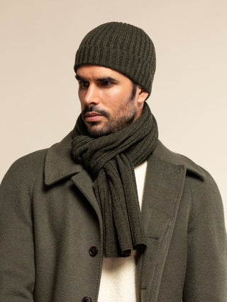 Napoli (dark green) - Italian 100% cashmere ribbed scarf (unisex) - Glamourous Grace