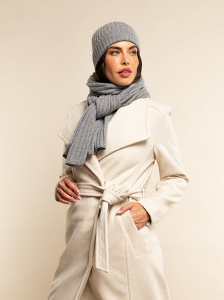 Napoli (light grey) - Italian 100% cashmere ribbed scarf (unisex) - Glamourous Grace