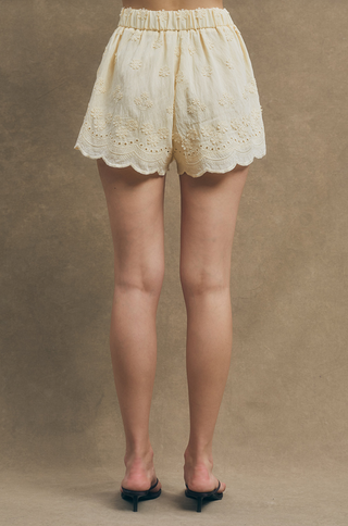 Nellie Butter Yellow Shorts - Glamourous Grace