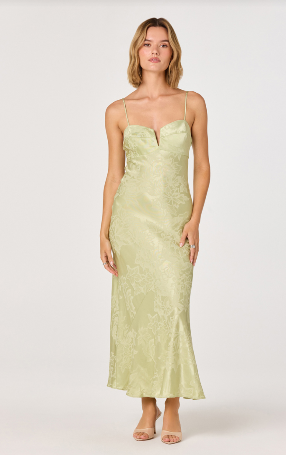 Tyla Sage Dress - Glamourous Grace