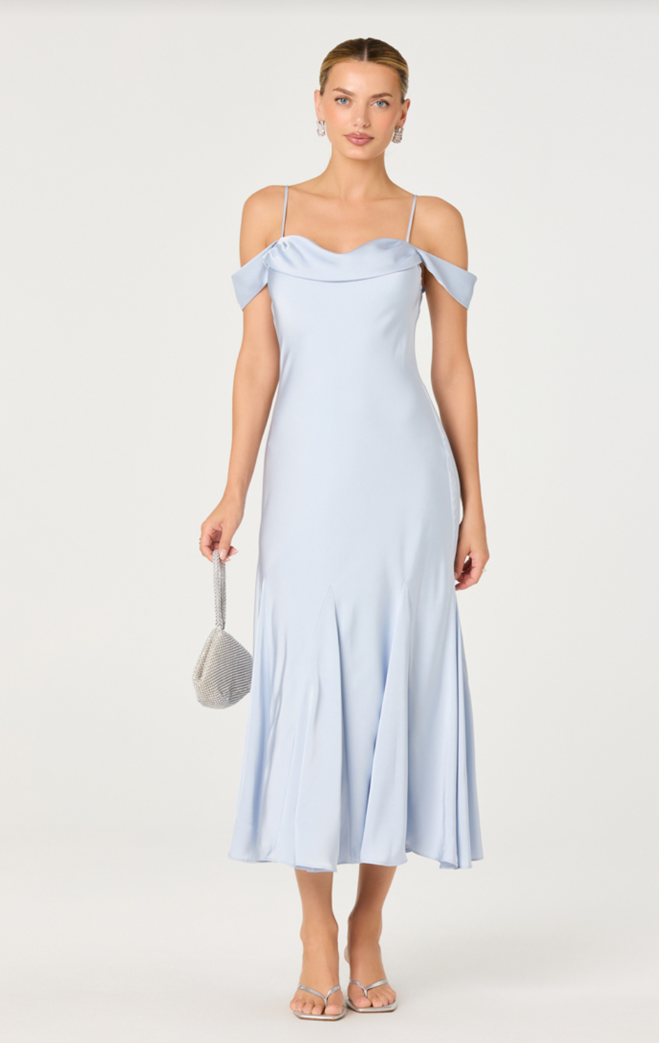 Araxie Light Blue Dress - Glamourous Grace