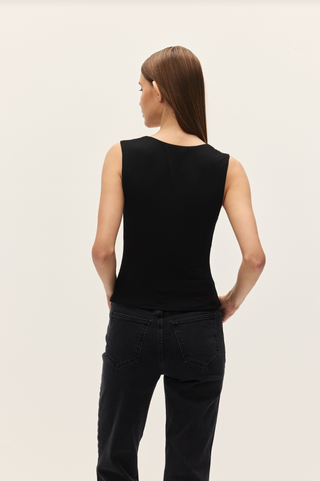 Shiloh Black Top