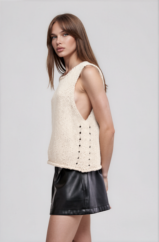 Opal Tank Top Tea - Glamourous Grace