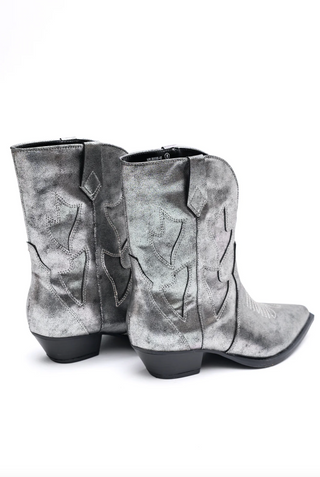 Jersey Metallic Boot in Silver - Glamourous Grace
